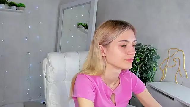 Cherry_Price from StripChat is Freechat