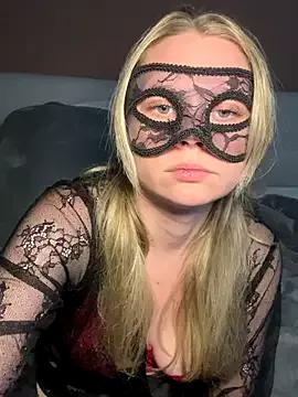 Cherrycolada from StripChat is Freechat