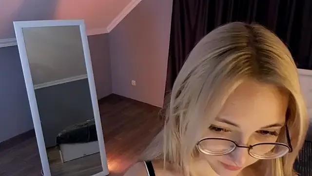 cheryl_johnson_ from StripChat is Freechat