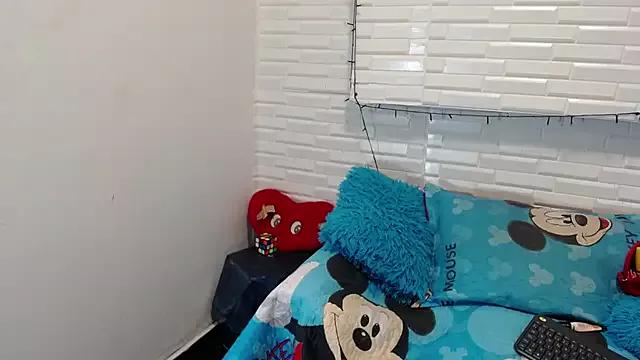 Chloe_amarante from StripChat is Freechat