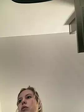 Photos of Chloemillerrxx_ from StripChat is Freechat