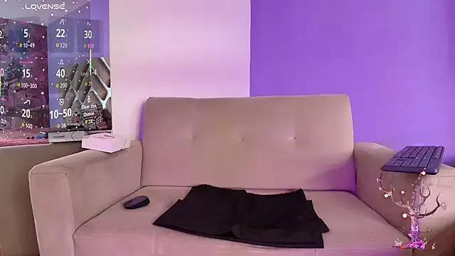 christin_lake from StripChat is Freechat