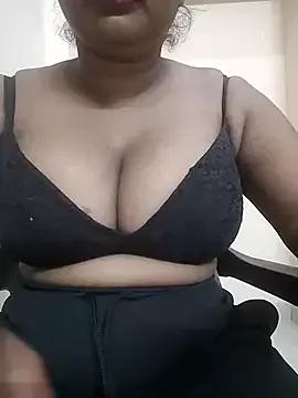 Chubbygirl_2 from StripChat is Freechat