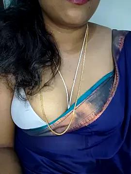 City_Queen_Kannada_Telugu from StripChat is Freechat