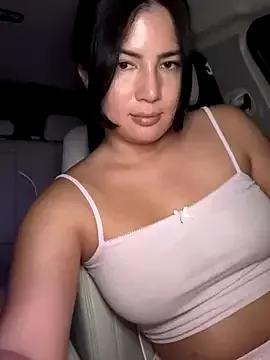 clairewntr from StripChat is Freechat