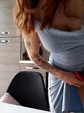 clara-francaise from StripChat is Freechat