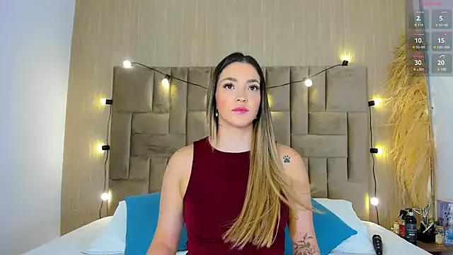 ClaradelMar from StripChat is Freechat
