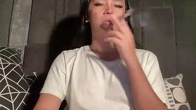 Claudia_Johnson from StripChat is Freechat