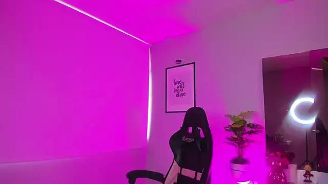 Customizable and immersive - Activate your taste buds and check-out our delicious choice of bondage cams streams with excited models getting their amazing bodies screwed with their beloved sex toys.