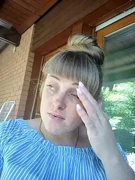 CoddessCrystal from StripChat