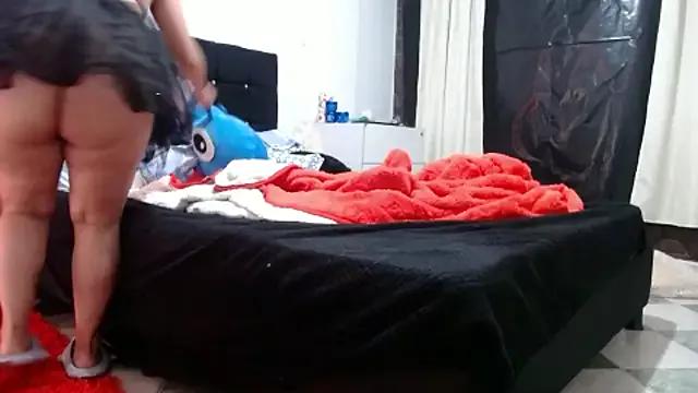 Customizable and immersive - Activate your taste buds and check-out our delicious choice of bondage cams streams with excited models getting their amazing bodies screwed with their beloved sex toys.