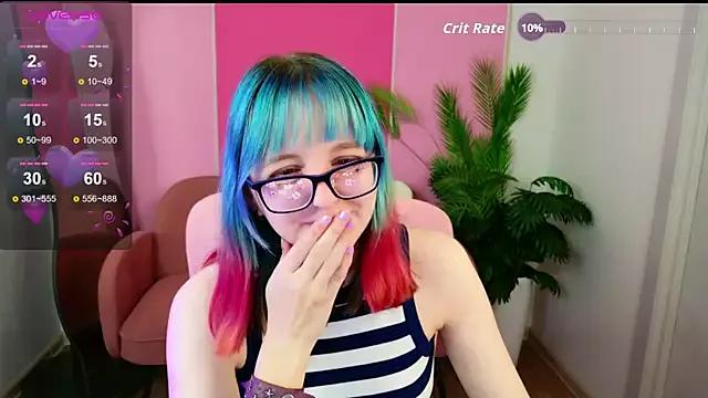 CoralineYoung from StripChat is Freechat