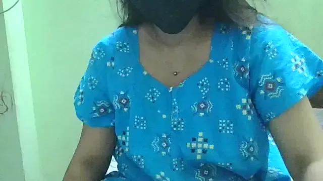 couplesuni from StripChat is Freechat