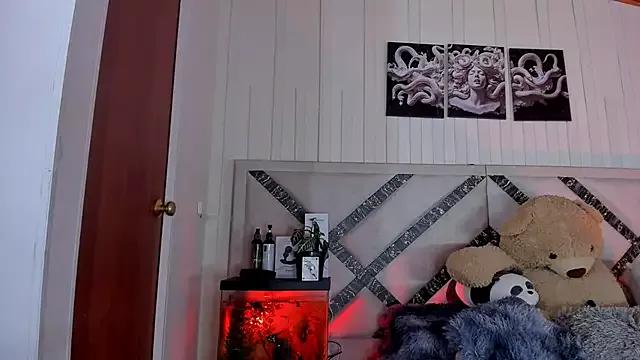 Customizable and immersive - Activate your taste buds and check-out our delicious choice of bondage cams streams with excited models getting their amazing bodies screwed with their beloved sex toys.