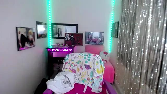 Customizable and immersive - Activate your taste buds and check-out our delicious choice of bondage cams streams with excited models getting their amazing bodies screwed with their beloved sex toys.