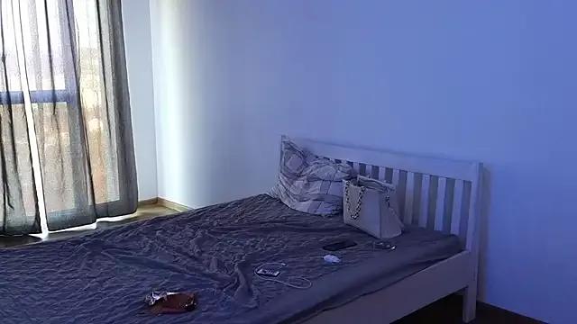 crystalxx18 from StripChat is Freechat