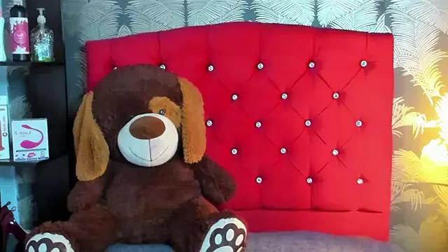 Cumming_Tiffani from StripChat is Freechat
