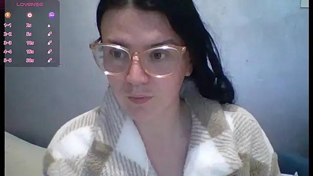 Curvy_KatrinaX from StripChat is Freechat