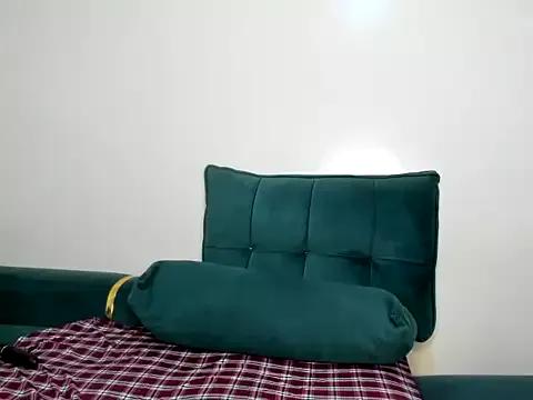 Curvy_Latoya from StripChat is Freechat