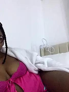 CurvyGoddessXxx from StripChat is Freechat