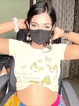 cuteniaa from StripChat is Freechat