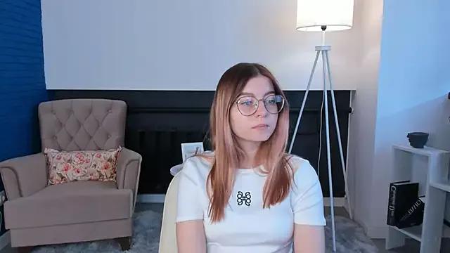Photos of CweneBeste from StripChat is Freechat