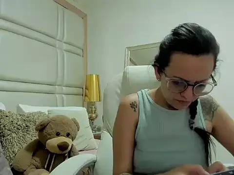 Customizable and immersive - Activate your taste buds and check-out our delicious choice of bondage cams streams with excited models getting their amazing bodies screwed with their beloved sex toys.