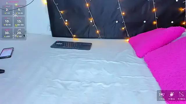 Danaa_moore_ from StripChat is Freechat