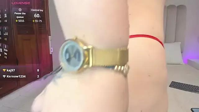 Dani_rosse_ from StripChat is Freechat