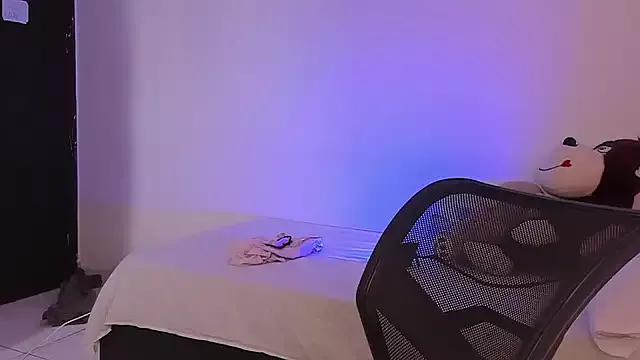 daniels_cruz7 from StripChat is Freechat
