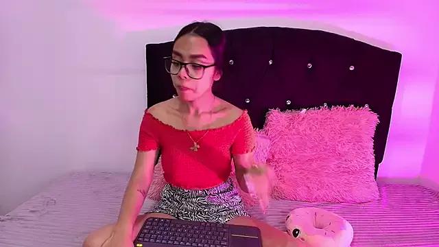 Customizable and immersive - Activate your taste buds and check-out our delicious choice of bondage cams streams with excited models getting their amazing bodies screwed with their beloved sex toys.
