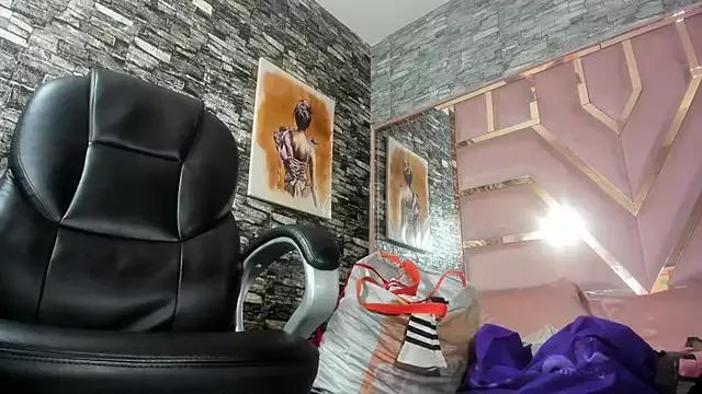 Customizable and immersive - Activate your taste buds and check-out our delicious choice of bondage cams streams with excited models getting their amazing bodies screwed with their beloved sex toys.