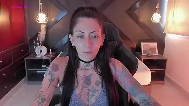 Customizable and immersive - Activate your taste buds and check-out our delicious choice of bondage cams streams with excited models getting their amazing bodies screwed with their beloved sex toys.