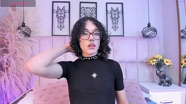 Dark_nina_ from StripChat is Freechat