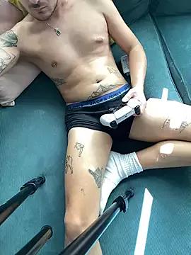 darkdecide from StripChat is Freechat