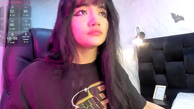 Customizable and immersive - Activate your taste buds and check-out our delicious choice of bondage cams streams with excited models getting their amazing bodies screwed with their beloved sex toys.