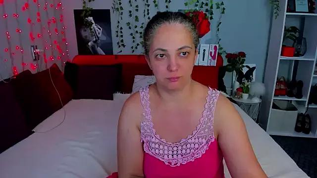 DarlingMilf from StripChat is Freechat