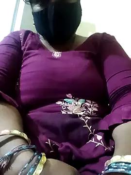 Desi_Biwi from StripChat is Freechat