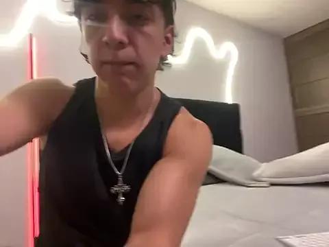 DesireLuxe from StripChat is Freechat