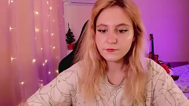 Diana_Flower from StripChat is Freechat