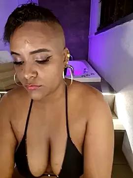 DianaBrownXX from StripChat is Freechat