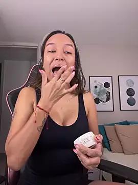 Customizable and immersive - Activate your taste buds and check-out our delicious choice of bondage cams streams with excited models getting their amazing bodies screwed with their beloved sex toys.