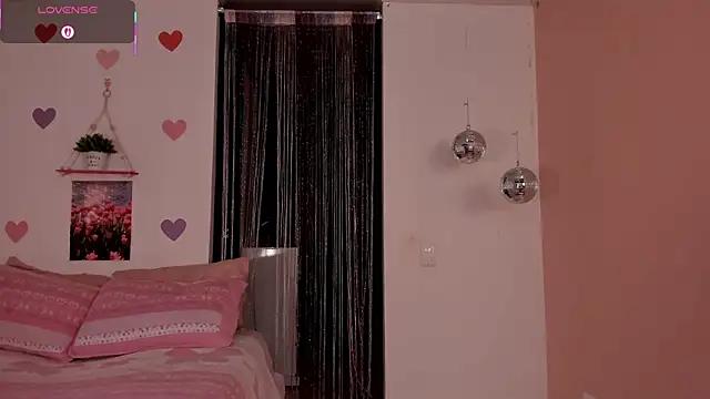 Dianaowenns from StripChat is Freechat