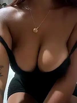 Photos of diosa202 from StripChat is Freechat