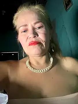 dirty-mother34 from StripChat is Freechat