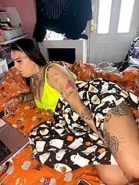 DIRTY_PAISLEY_X from StripChat is Freechat