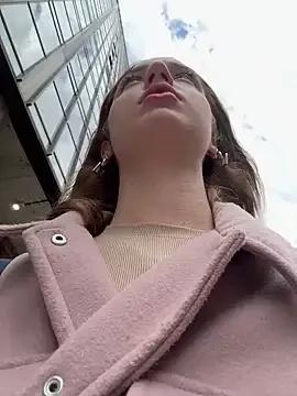 DollyTall from StripChat is Freechat