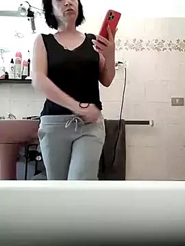donnapassionate9 from StripChat is Freechat