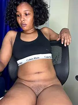 Dorrohpretty from StripChat is Freechat