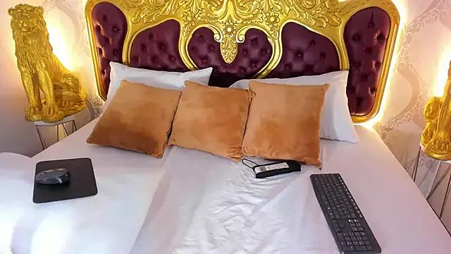 Customizable and immersive - Activate your taste buds and check-out our delicious choice of bondage cams streams with excited models getting their amazing bodies screwed with their beloved sex toys.